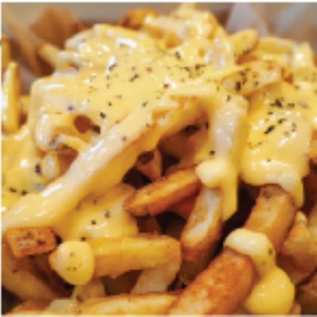 Chesse Fries 乳酪薯条.